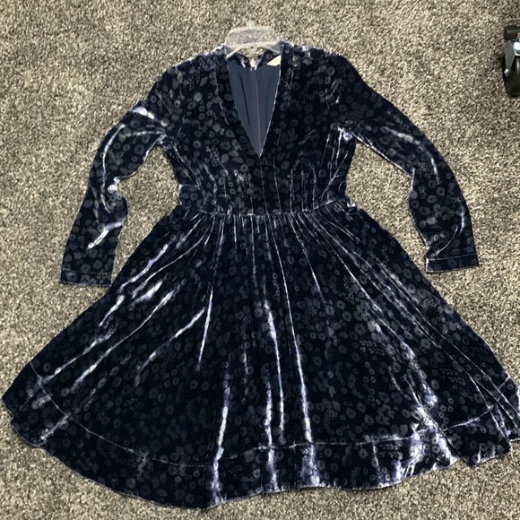 Rebecca Taylor Liane Velvet Dress - Picture 13 of 14